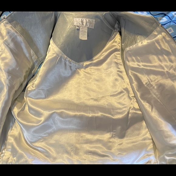 ST MAAETEN VINTAGE GENUINE LEATHER STUDDED VEST - Picture 4 of 6